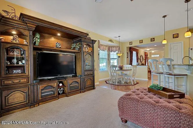 2 Marlow Dr — Photo 12