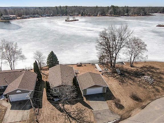 3rd image of 17575 Thunder Bay Dr