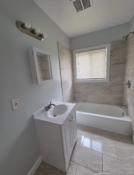 16541 W Parkway St — Photo 9