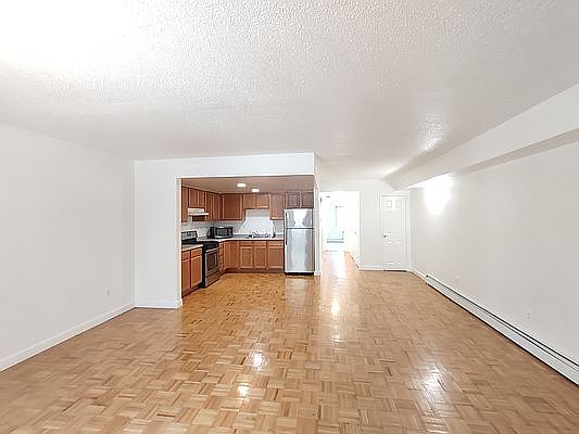 1st image of 73 E 118th St Fl 1