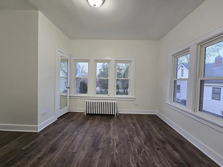 10 Lawndale St #2 — Photo 22