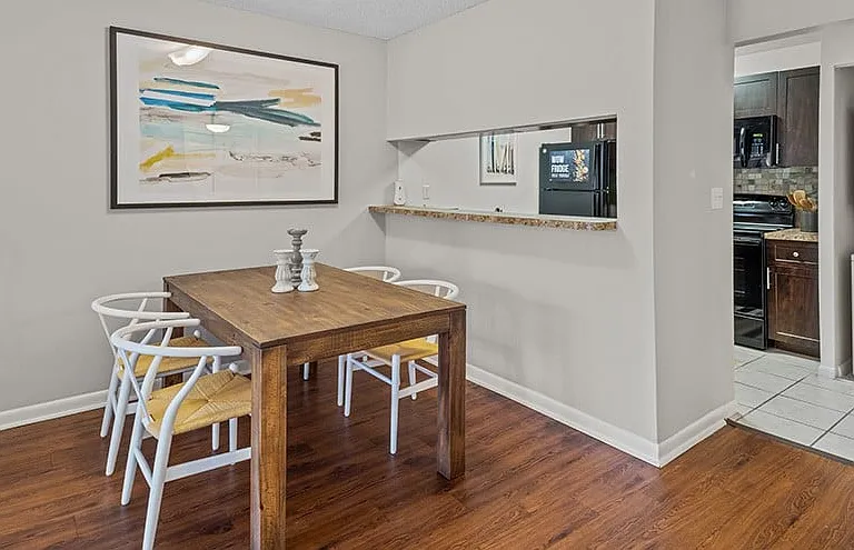 The Avant at Pembroke Pines Apartments — Photo 27