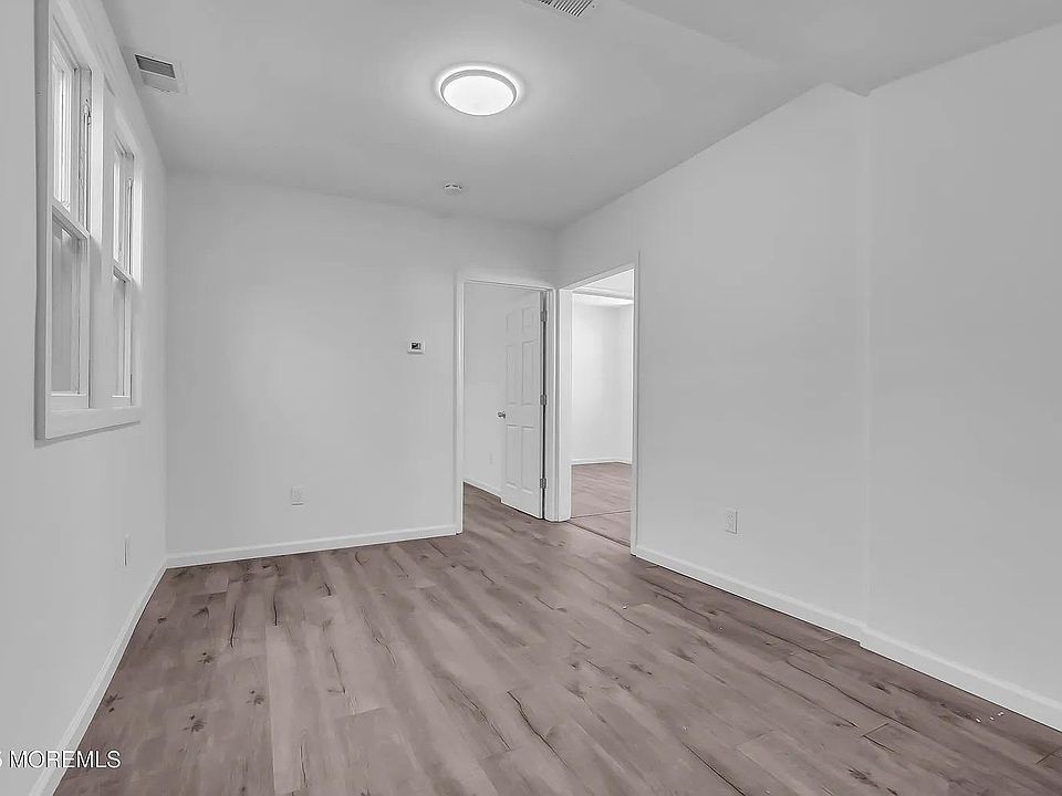 2nd image of 443 Carlisa Dr #B