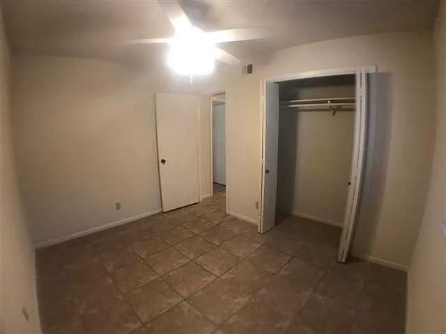 2408 Longview St #111 — Photo 9