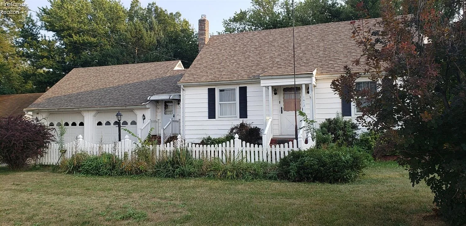 1612 W Bogart Rd photo 1