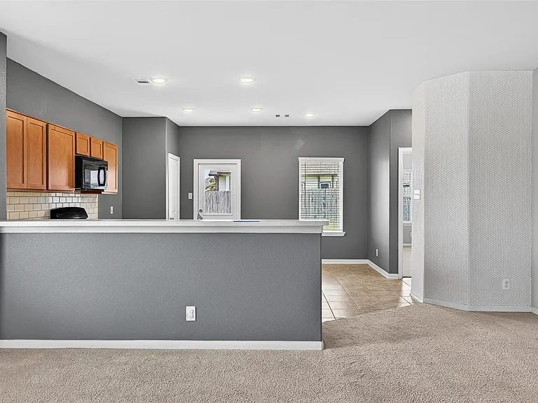 2429 Abbot Brook Dr — Photo 16