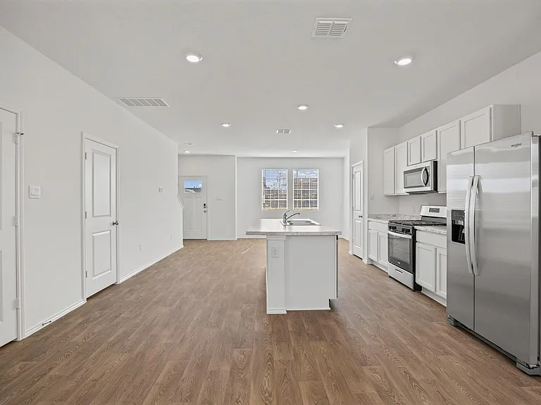 310 Puerto Plata Ave — Photo 5