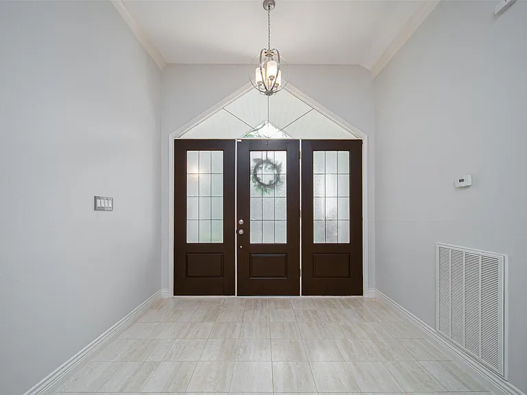 27 W Shaker Ct — Photo 6