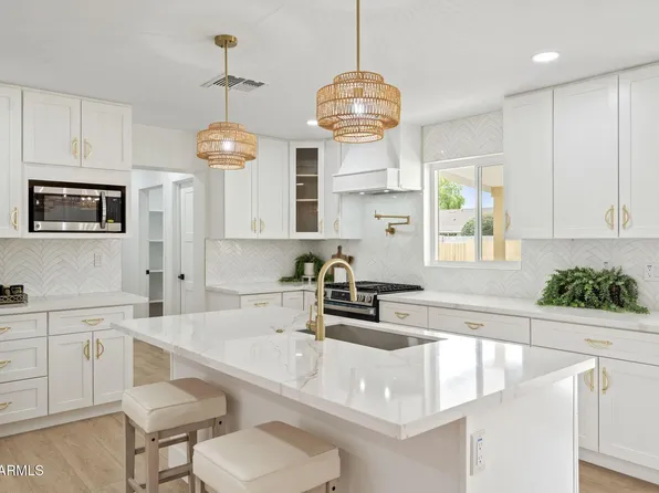 8314 E CAMELBACK Road, Scottsdale, AZ 85251