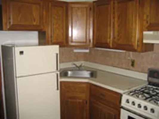 Rented by Eric Goodman Realty Corp | media 2