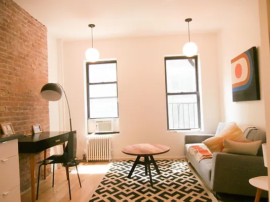 Rented by Bold New York | media 9
