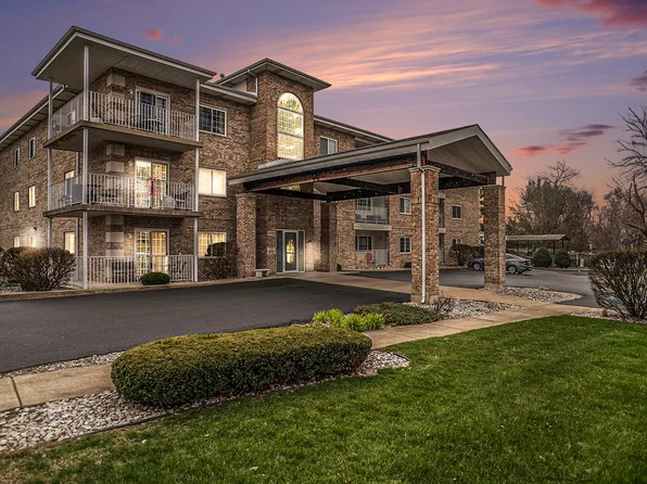 18216 Lange St APT 3C, Lansing, IL 60438