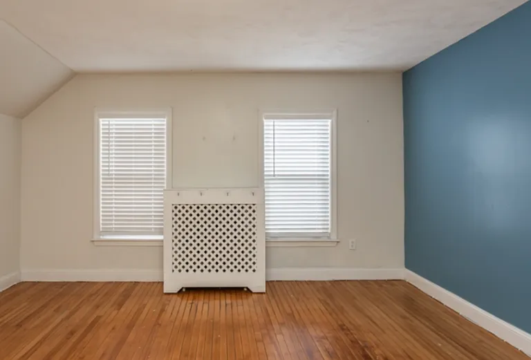 770 Bedford St #2 — Photo 7