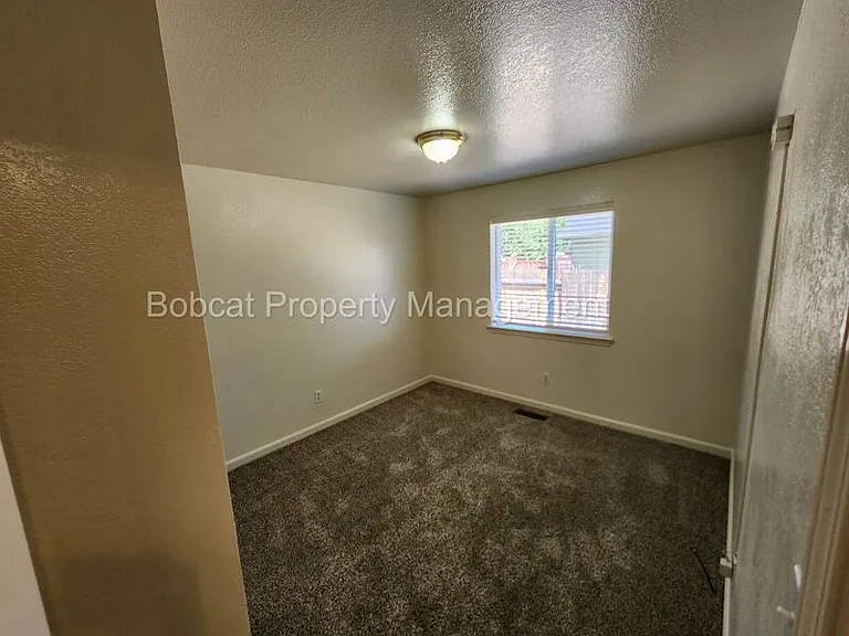 1331 Chichester Dr — Photo 26