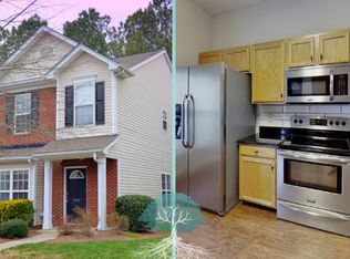 8040 Stoneham Ct, Matthews, NC