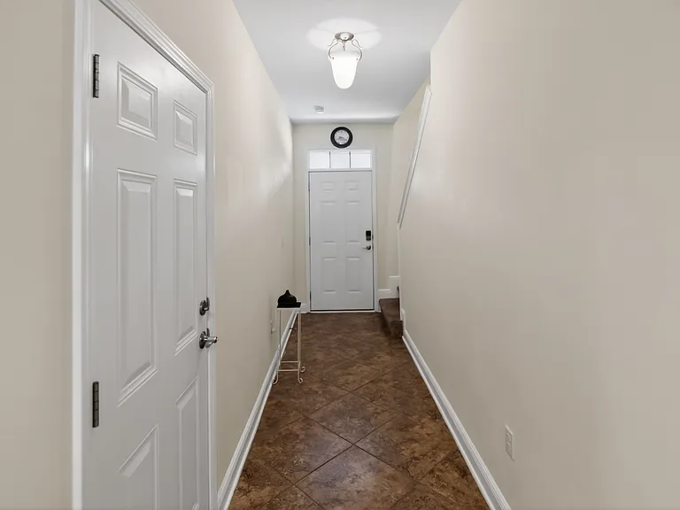 2121 Wilsons Plover Cir — Photo 9