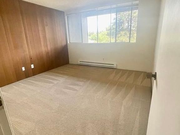 3rd image of 6352 137th Pl NE APT 253