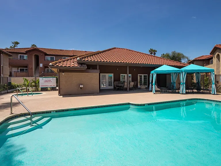 Artesia Escondido — Photo 13