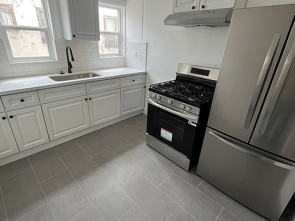 2nd image of 1044 N Townsend Ave #1044