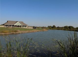 25141 Pressonville Rd, Wellsville, KS 66092