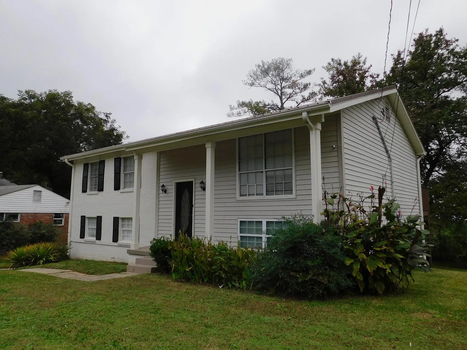 3 bed, 2184 sqft, $1,495 — Photo 3
