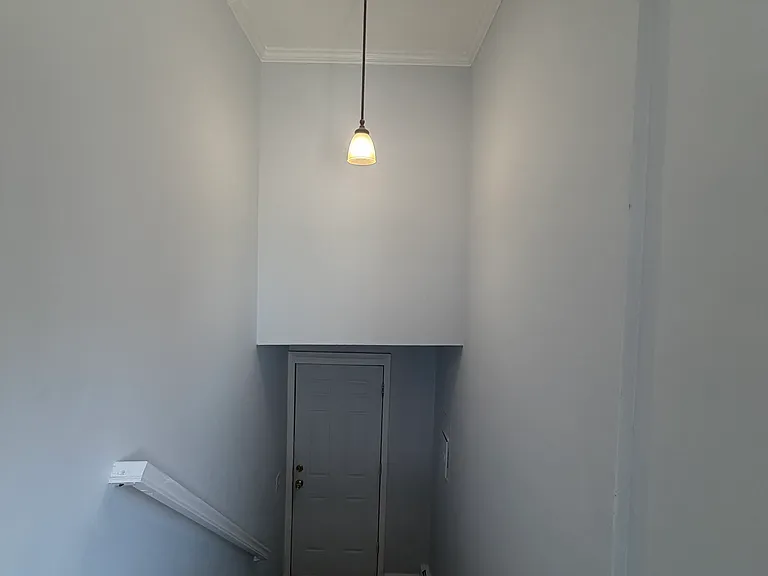 87 Macarthur Ave #2 — Photo 3