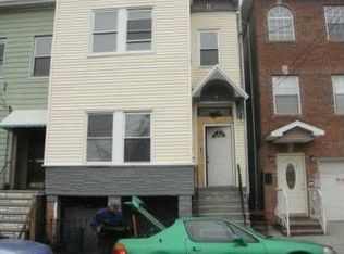 11 Prescott St, Jersey City, NJ 07304