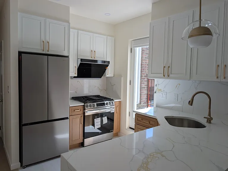 50-12 39th Ave #2 — Photo 3