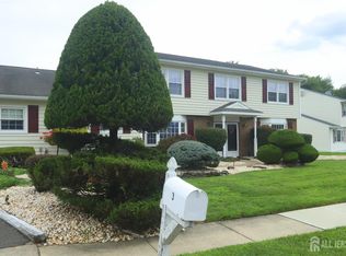 3 Romero Ct, Monroe Township, NJ 08831