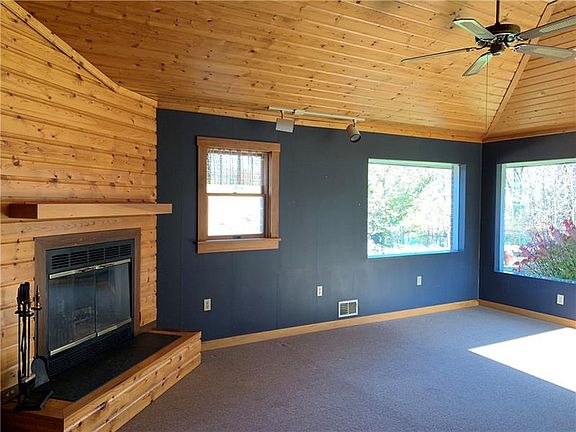 4th image of 110 Thorne Dr