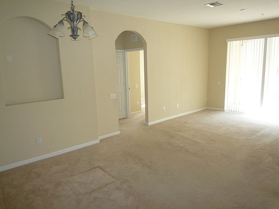 Living-Dinin Room