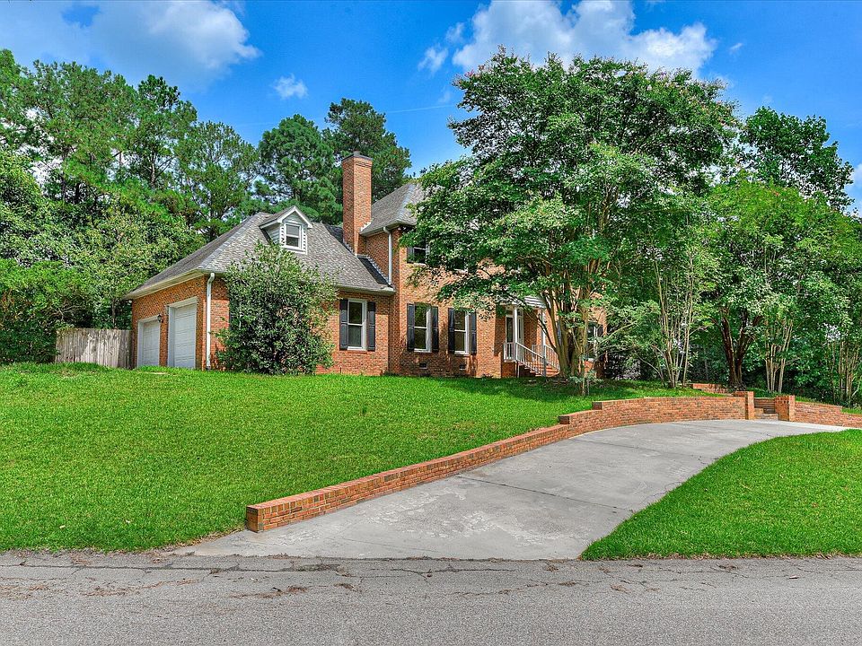 1st image of 275 Springwood Dr