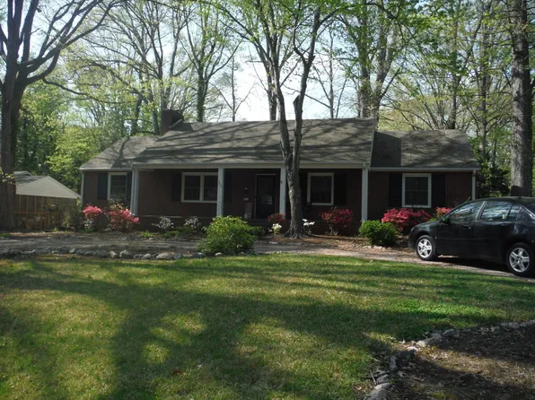 209 Keith Rd, Newport News, VA 23606