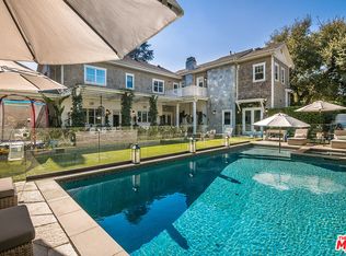 17455 Rancho St, Encino, CA 91316