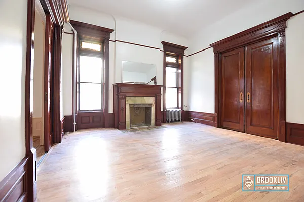 Rented by null | media 19