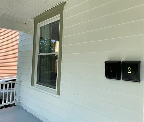 219 W Burke St #1 Photo 1