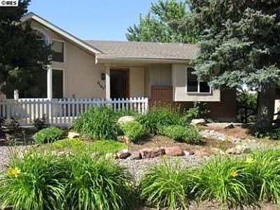 3rd image of 2105 Hillsdale Cir
