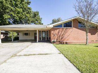 114 Belle Chasse Dr, Lafayette, LA 70506