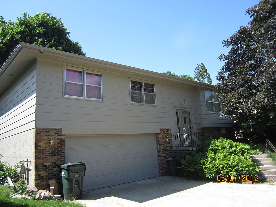 1st image of 9121 Park View Blvd