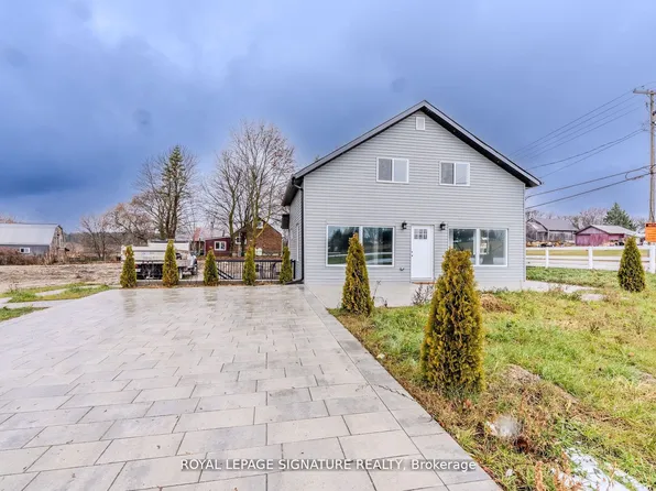 19758 Centre St, East Gwillimbury, ON L0G 1M0