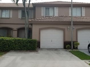 7450 SW 163rd Ct, Miami, FL 33193