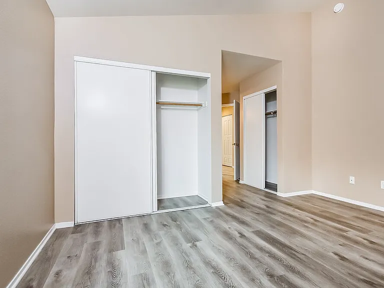 1707 Black Hills Way — Photo 10
