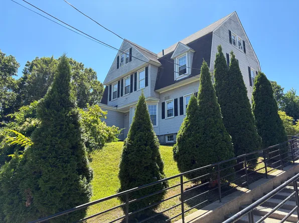 59 Plaza Ave, Waterbury, CT