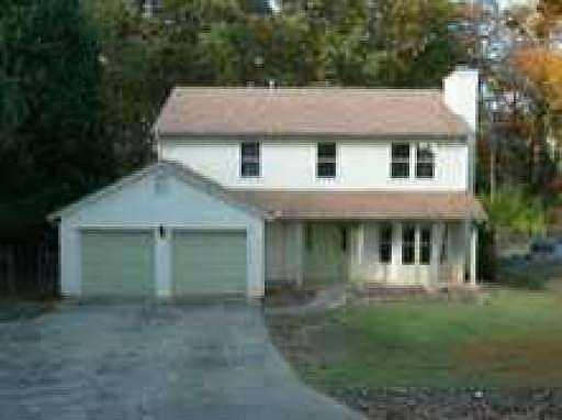 1st image of 1029 Country Oaks Ct