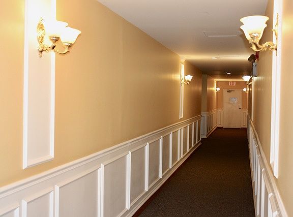 5th image of 403 Dorchester St APT 202