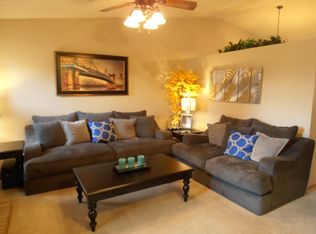 6347 Gunshot Pass Dr, Colorado Springs, CO 80917