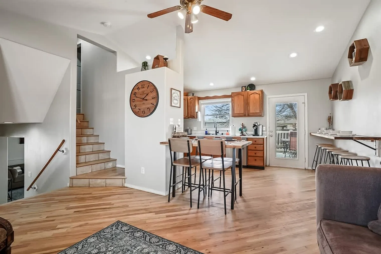 3 bed, 2.0 bath, 1442 sqft, $4,816 — Photo 1