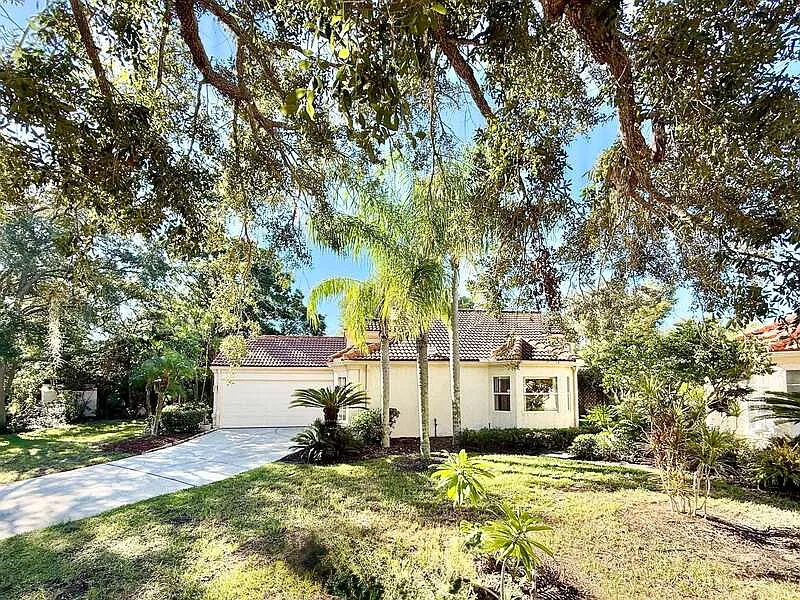 2 bed, 2.0 bath, 1139 sqft, $2,795 — Photo 3