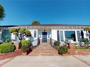 7000 Arizona Ave, Los Angeles, CA 90045