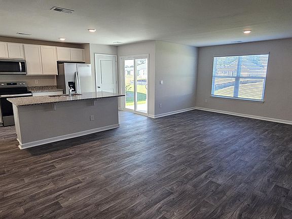 4th image of 4520 East Coast Lane